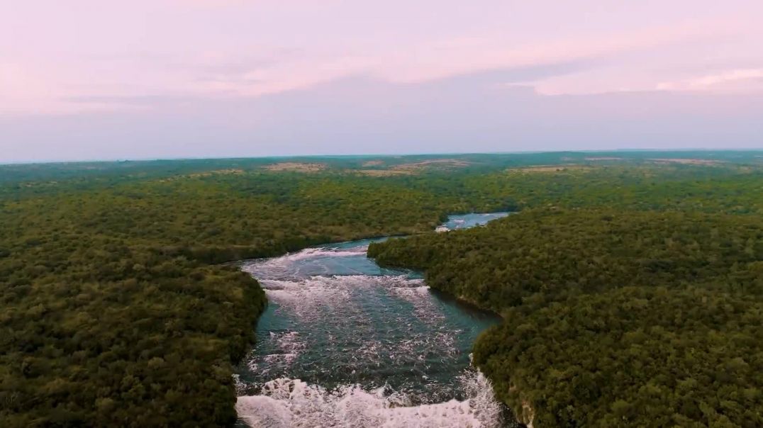 Geco Expeditions - Murchison Falls National Park is Uganda’s largest national park.